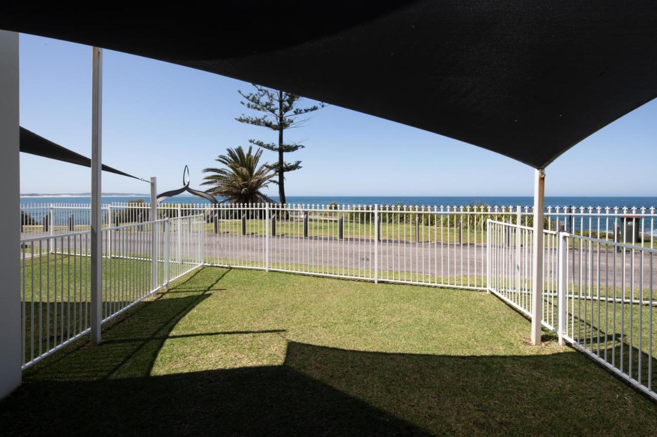 Ocean Front Motel Entrance Εξωτερικό φωτογραφία